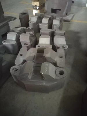 萬能試驗機中橫梁