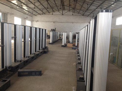 ΢�C(j��)������˨�����f��ԇ�C(j��)�и߉��X݆�õİ��b