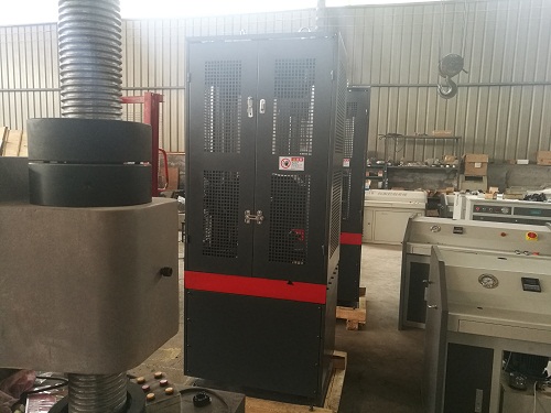 液壓萬能試驗(yàn)機(jī)圖片